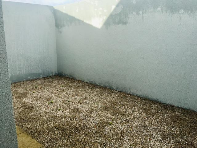 Documentação Inclusa: 2 quartos, 2 wcs, garagem, sala, coz americana, quintal, área serviç - Foto 17