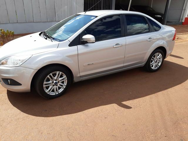 Vendo Focus Sedan