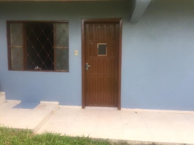 Casa fundos aluguel