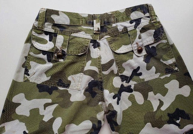 Bermuda Camuflada Da Marca Bivik,tam 40 - Foto 3