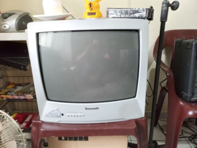 TV Panasonic em Ótimo Estado com Conversor - Foto 2