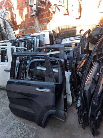 Portas, capo, para-choque e funilaria em geral para seu carro. - Foto 5