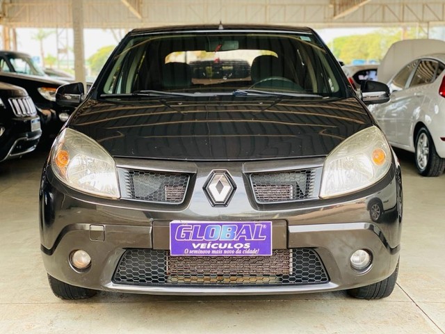 RENAULT SANDERO PRIVILÈGE HI-FLEX 1.6 8V 5P