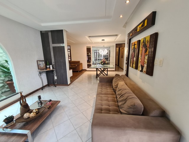 Casa para venda possui 280 metros quadrados com 5 quartos em Sandra Cavalcante - Campina G - Foto 9