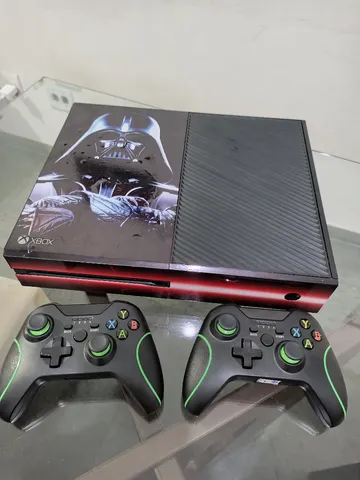 KIT Xbox Series X Capa Anti Poeira e Skin - Resident Evil 4 Remake