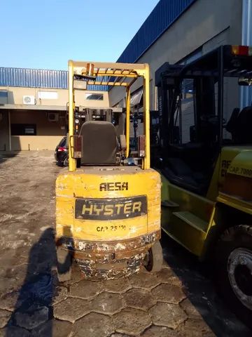 Lote com 4 empilhadeiras Hyster E55XM, capacidade 2.500Kg - Foto 5