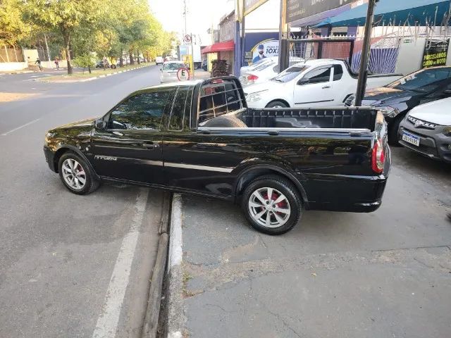 VOLKSWAGEN GOL saveiro g4 titan 1.6 flex completa no 2009 financiamos até  100% Used - the parking