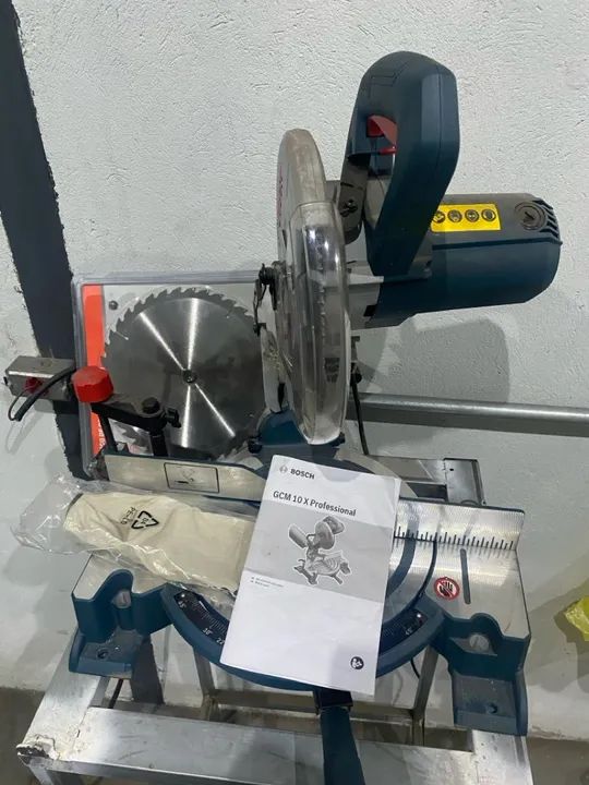 Serra de Esquadria Bosch GCM 10 J Professional - Foto 3