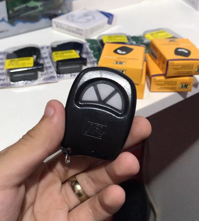 Controle garen para portão eletrônico (Fazemos a configuração)