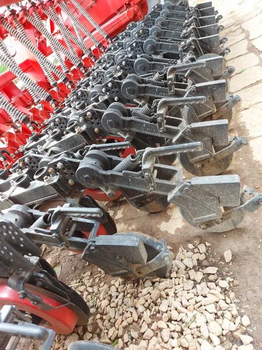 Plantadeira Semeato TDNG 320  - Foto 3