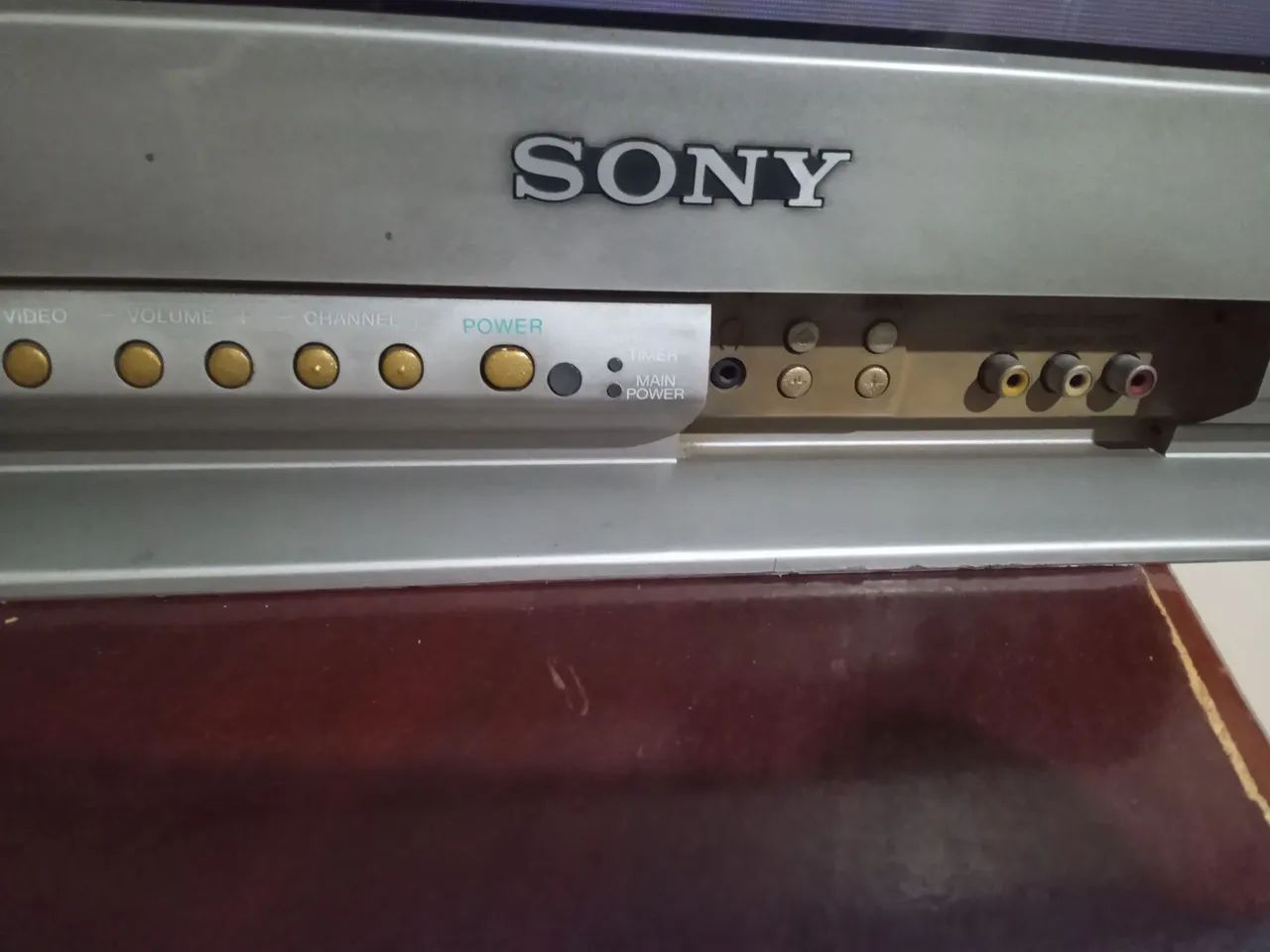 TV SONY TRINITRON TELA PLANA 25 PL - Foto 3