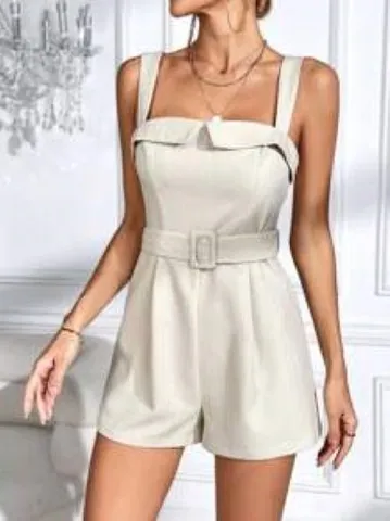 Macacão Feminino Nude com Cinto - Tamanho GG *PROMOÇÃO*