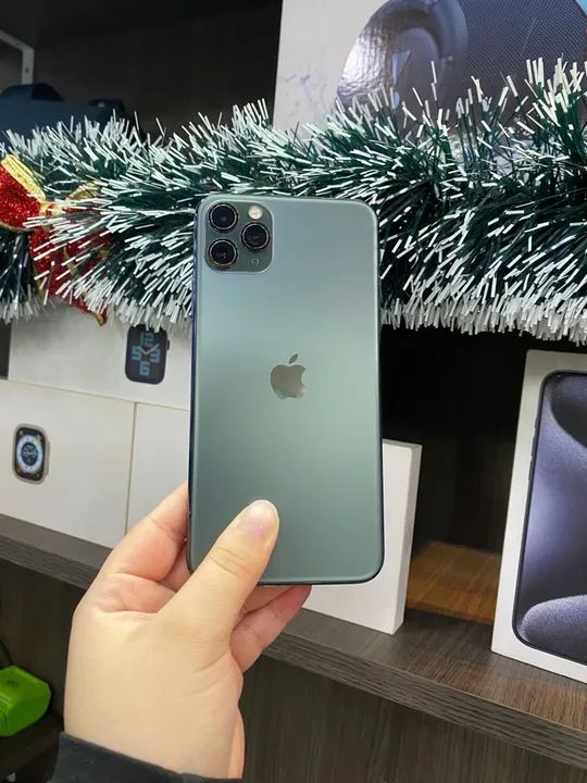 iPhone 11 Pro Max verde - 256 gb 