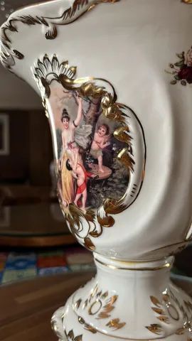 Vaso Limoges em Porcelana e detalhes em Ouro - Foto 2