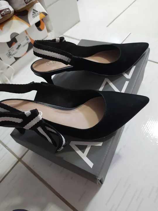 Sapatos Salto Baixo Preto - Novo!