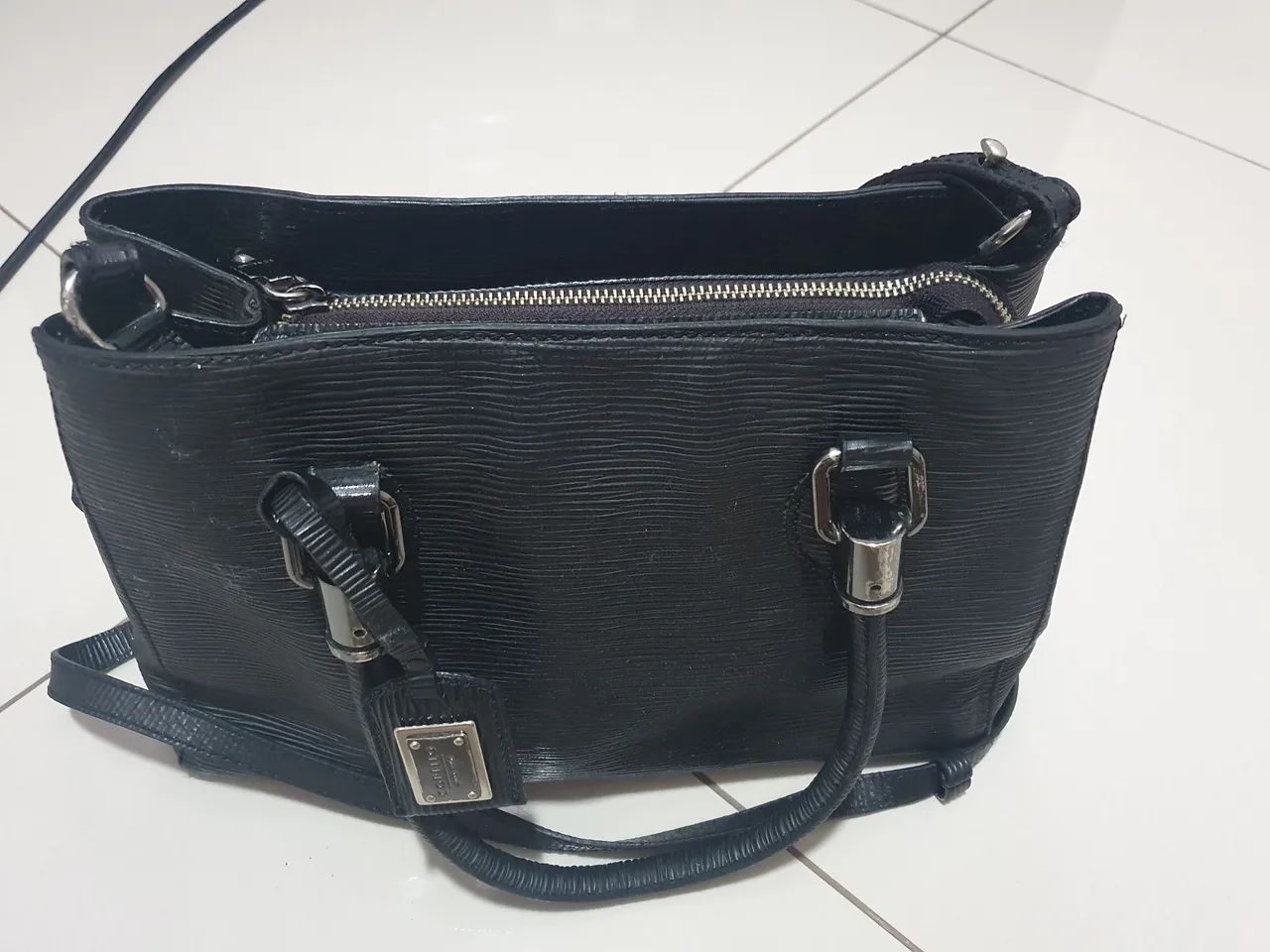 Bolsa feminina preta de couro Corello - Foto 3