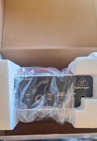 Interface de áudio Behringer U-PHORIA UM2 Usb - Foto 2