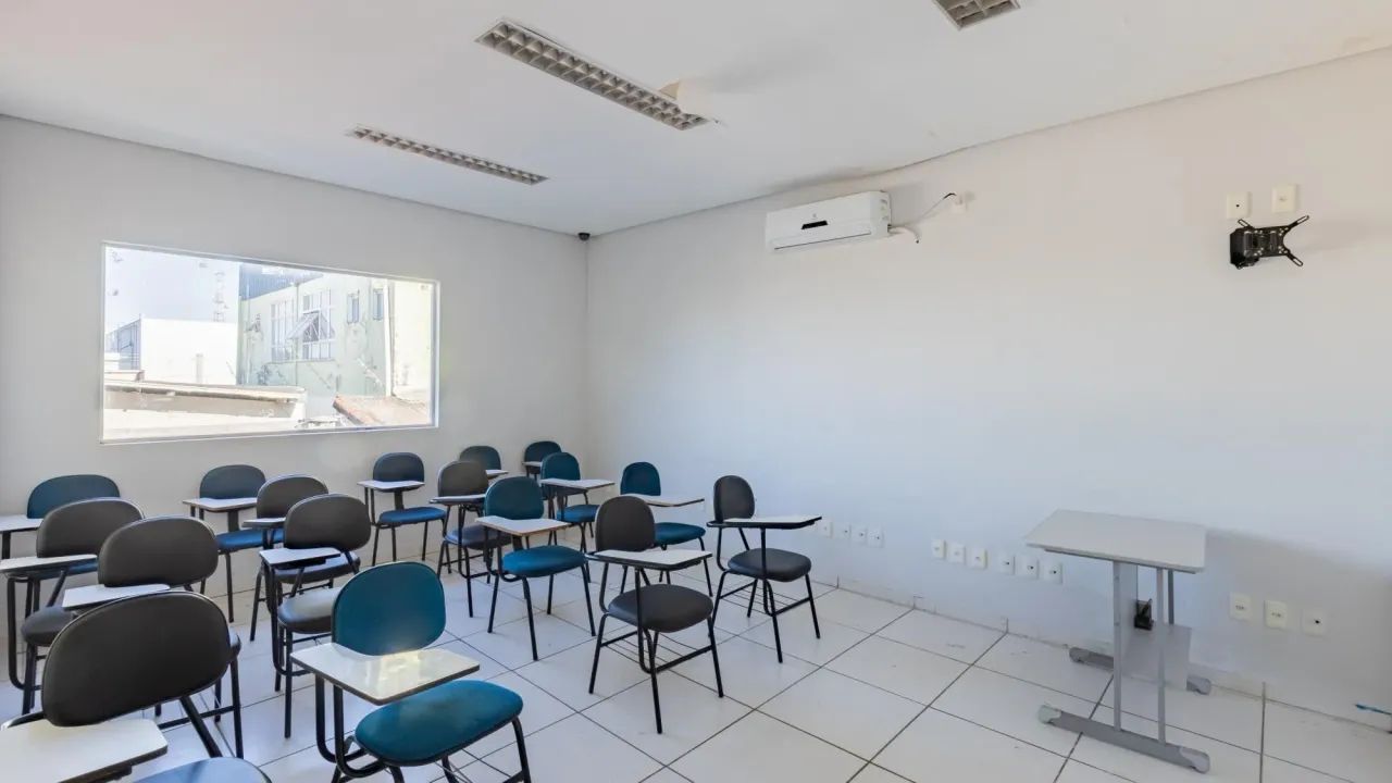 Loja com 431 m² à venda no Setor Garavelo - Foto 13