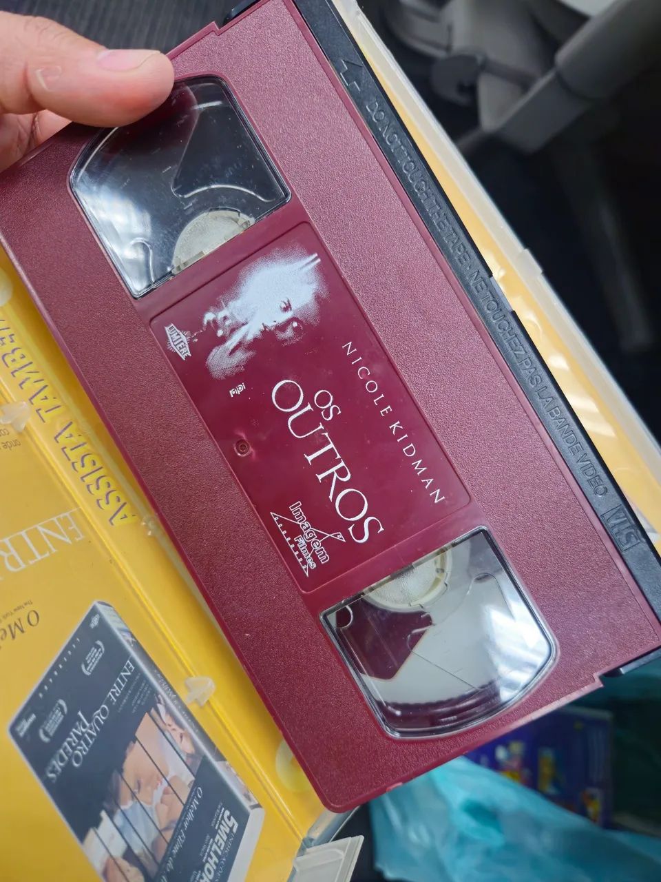 VHS Filme "Os Outros" Nicole Kidman Usado Na Condição (Usado) - LEGENDADO - Foto 3