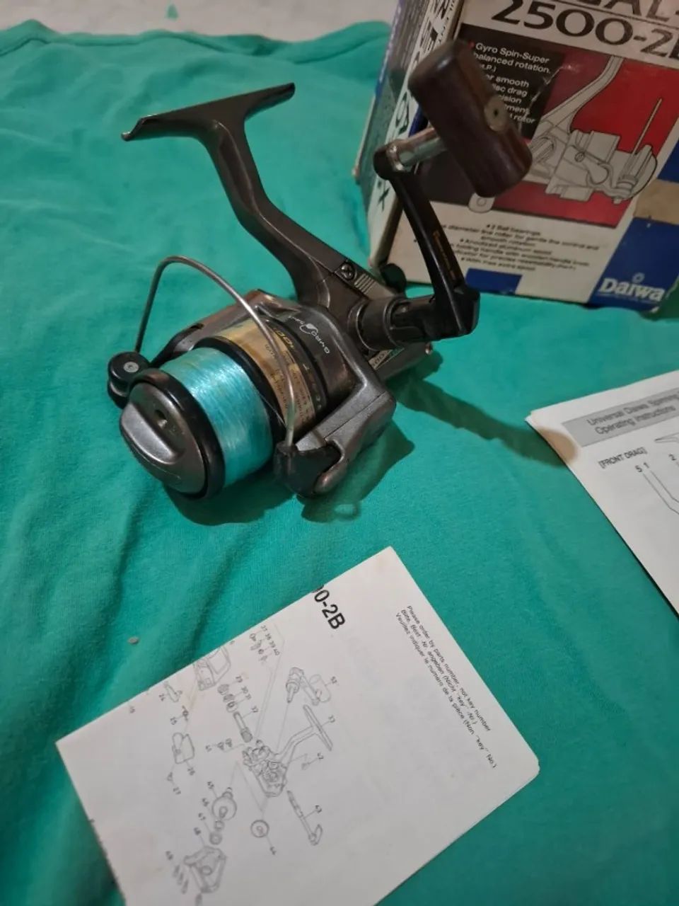 molinete daiwa regal -x 2500 2b  - Foto 5