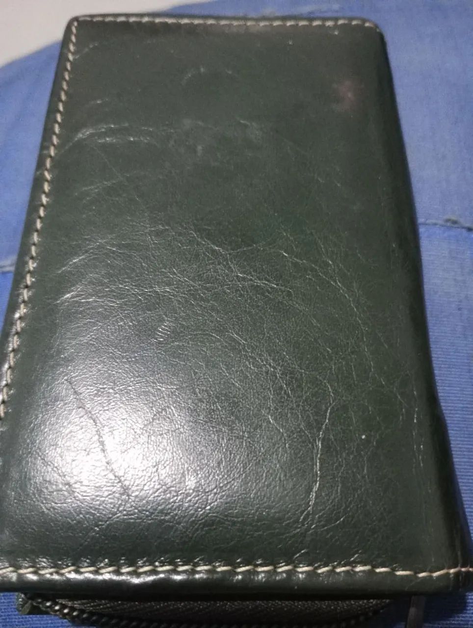 Estojo carteira de couro sintético verde  - Foto 4