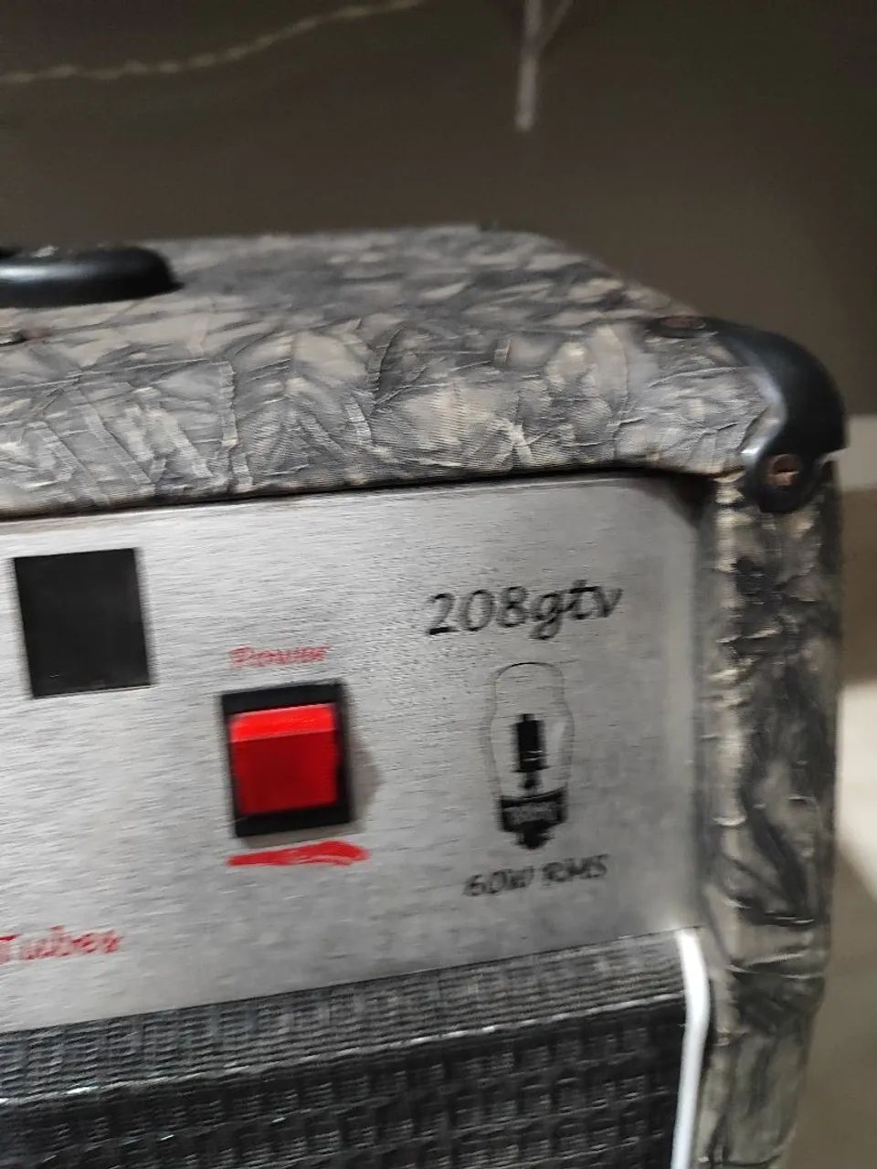 Amplificador de Guitarra Warm Music GTv 208 60 w - Foto 4