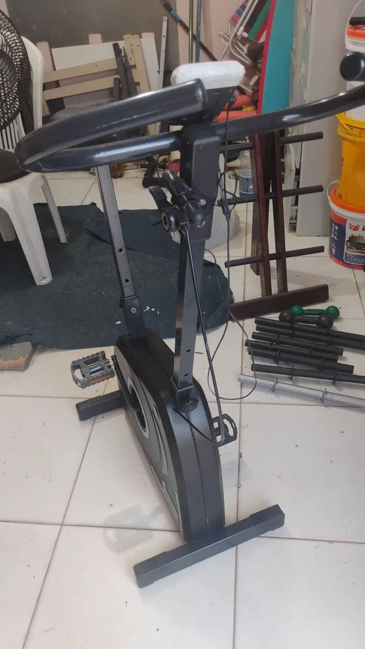 Bicicleta ergométrica Dream semi nova - Foto 3