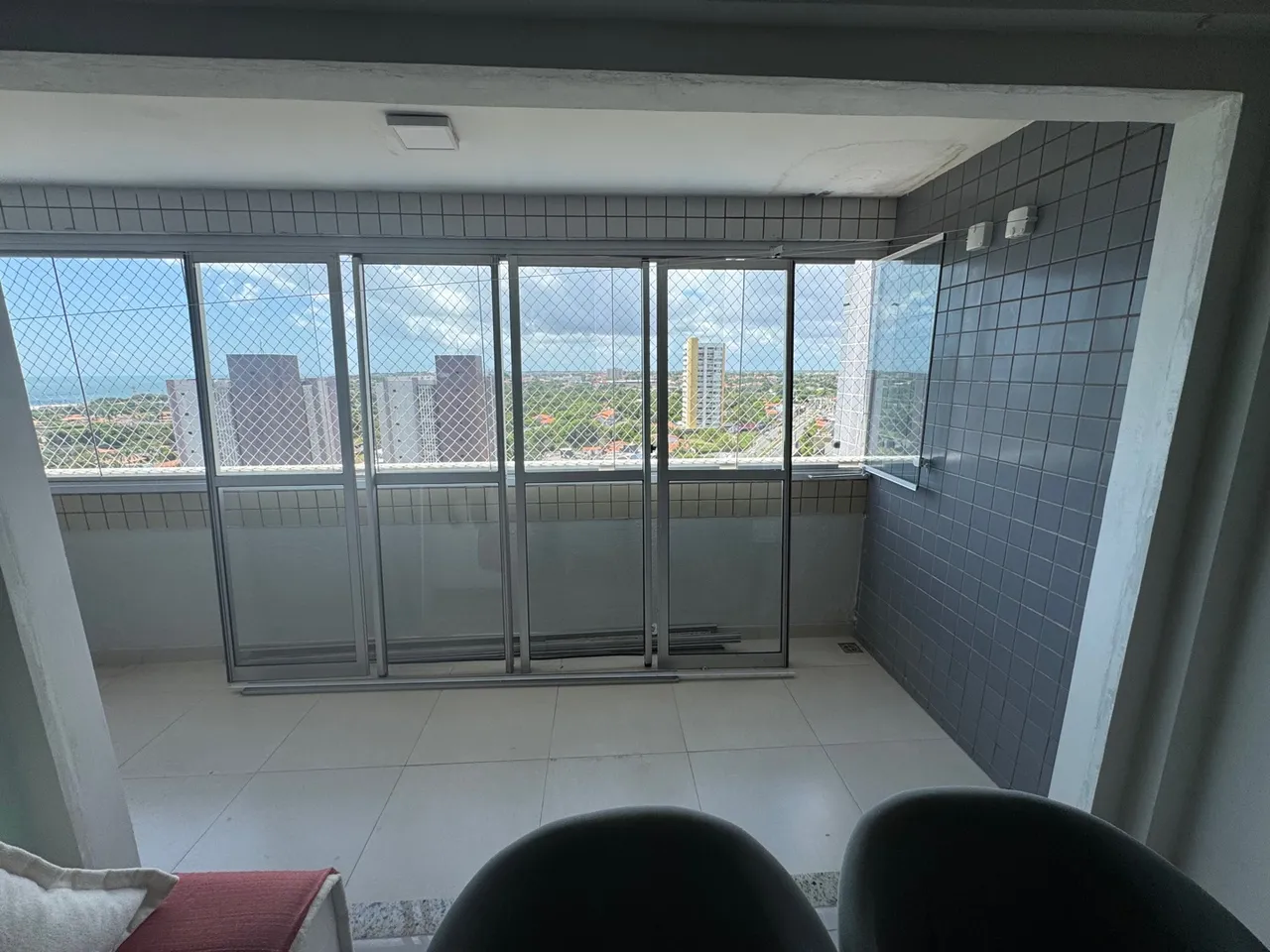 Porta de vidro de correr - 4 folhas (cada folha: 2,18m X 75cm)