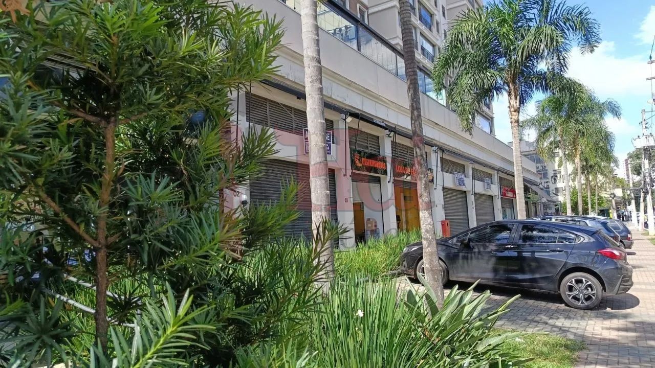 LOJAS TÉRREAS EM CONDOMÍNIO CYRELLA NA BARRA FUNDA