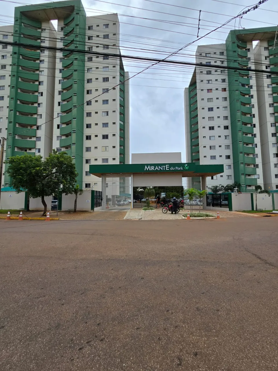 Vende-se Apartamento no Residencial Mirante Du Park em Palmas - To