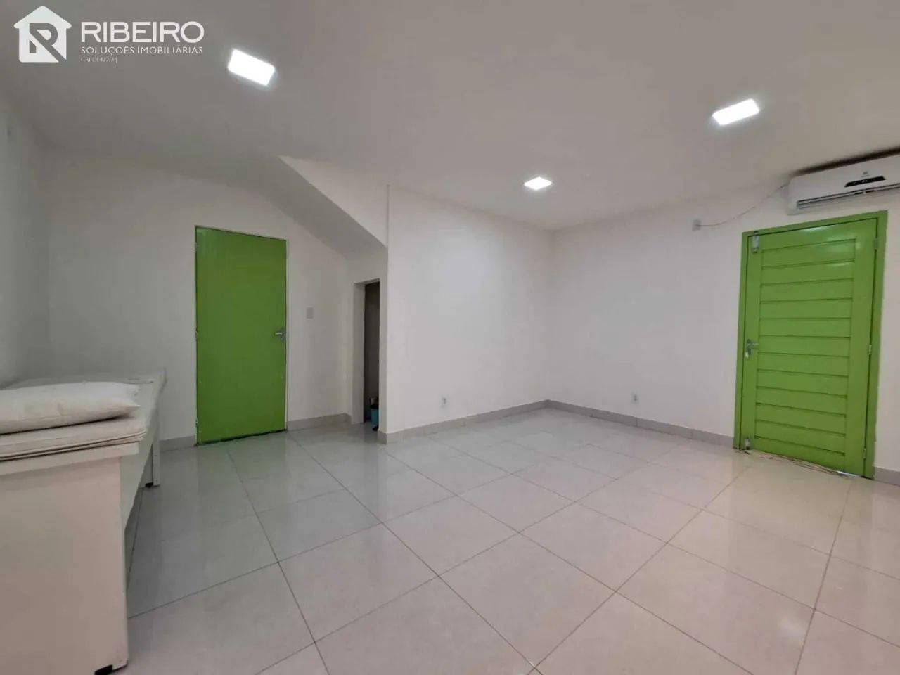 - PREDIO COMERCIAL NO JABOTIANA - Foto 11