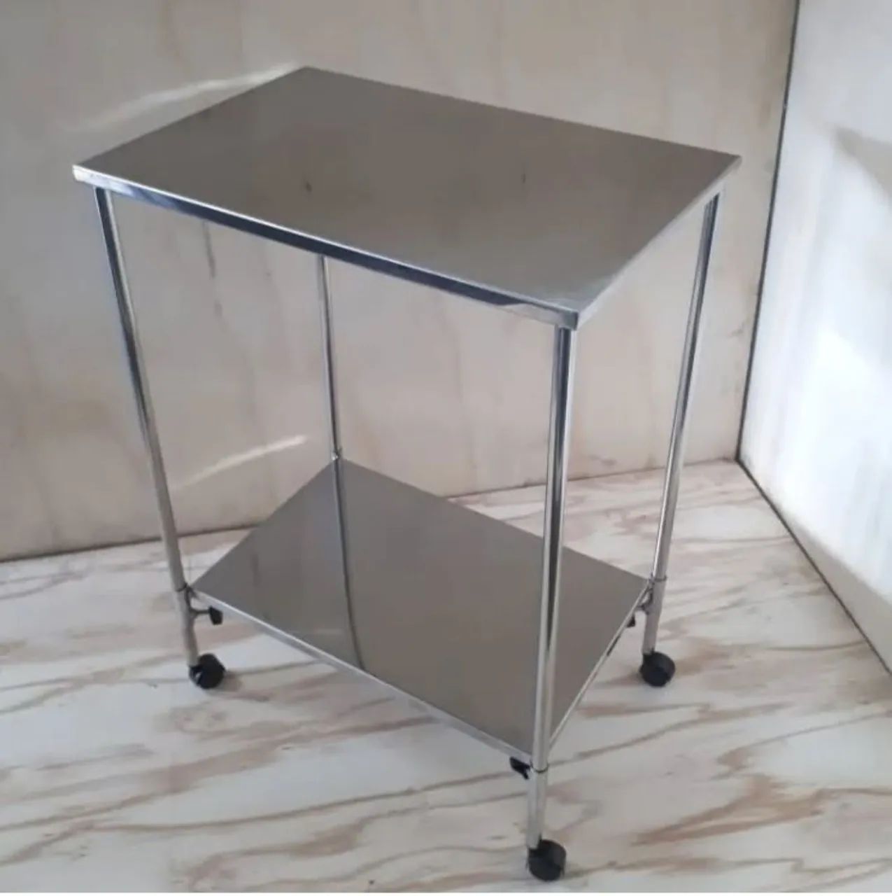 Mesa Auxiliar desmontável em Aço Inox com Rodinhas