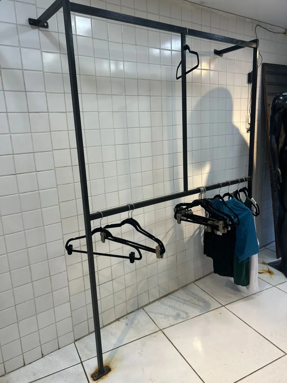 Vendo estante Cabideiro, arara para roupas