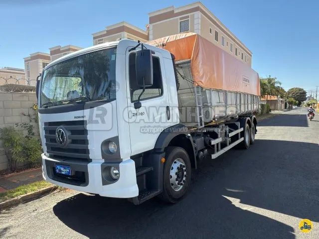 VW 24.260 6X2 2022/2022  - Foto 3