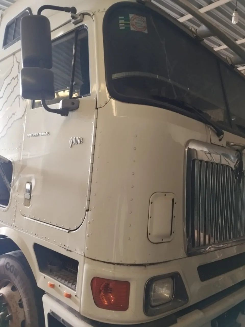 SUCATA DE CAMINHAO INTERNACIONAL 9800