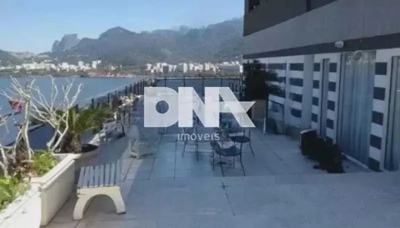 Apartamento - / Residencial / Lagoa