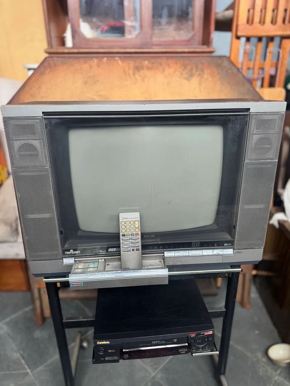 Vintage Phillips Trendset TV from the 80s! Rarity for collection!64418592855809121