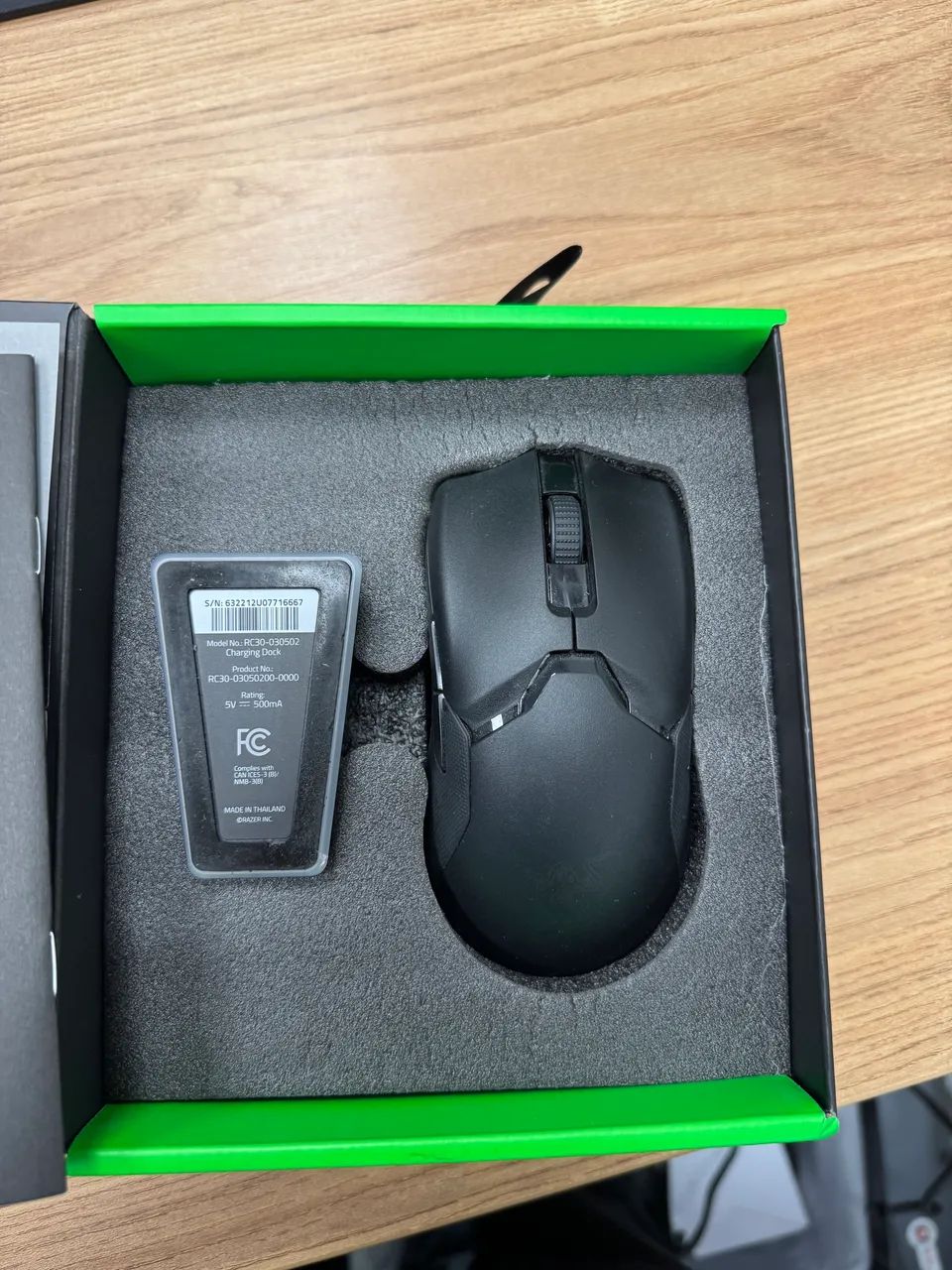 Mouse Gamer Sem Fio Razer Viper Ultimate - 20.000 DPI, 8 Botões, Chroma RGB - Foto 2