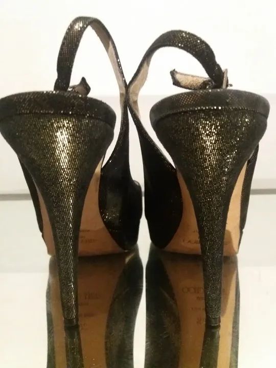 SCARPIN PEEP TOE JIMMY CHOO. MADE IN ITALY. LINDO! - Foto 3