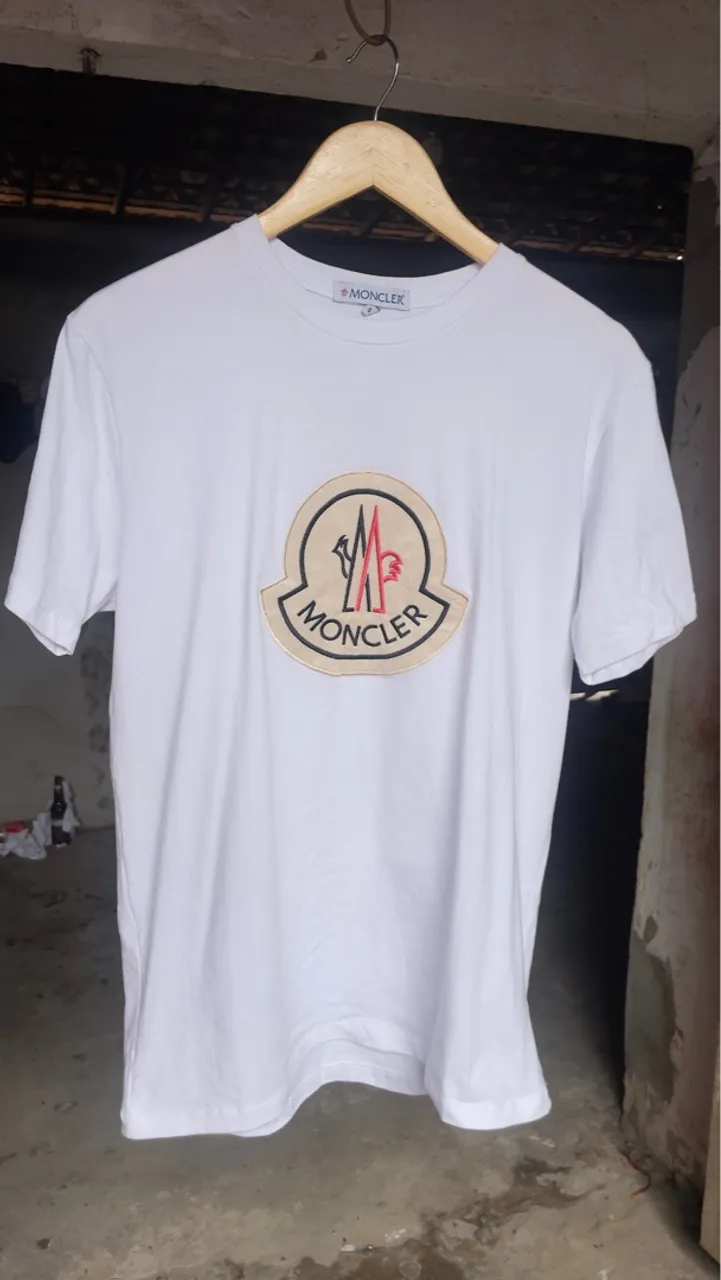 Camisa peruana Moncler