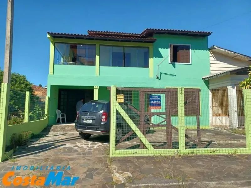 Sobrado amplo no centro