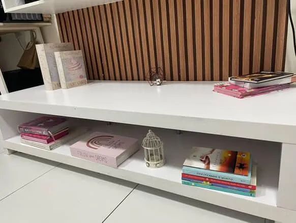 Rack de Parede Branco Moderno ADESIVADO com ripado 3D - Foto 3