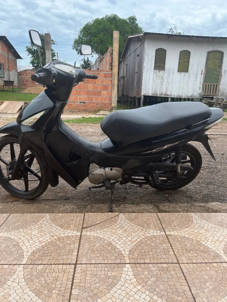 HONDA BIZ 125