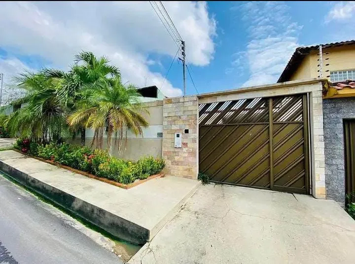 VENDO CASA NO PETRÓPOLIS