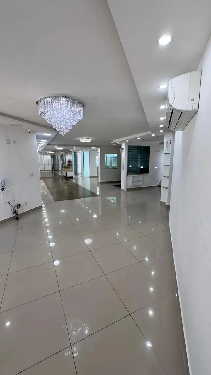 Casa de Alto Padrão em Capim Macio 1.000m² | Comercial ou Residencial