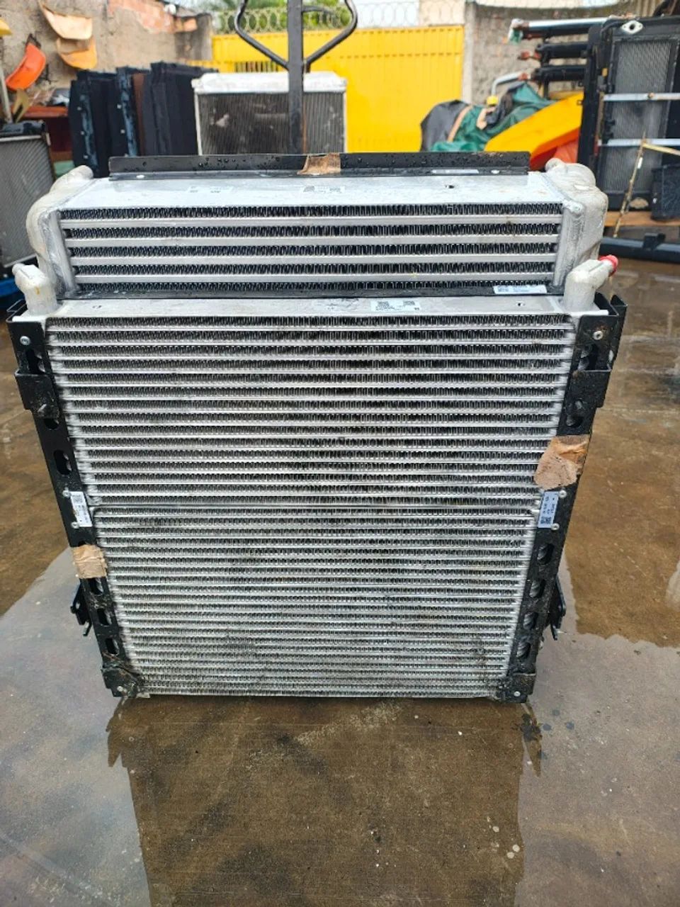 Conj. Radiador completo JCB 4CX eco p/n 128/F3872 - Foto 4