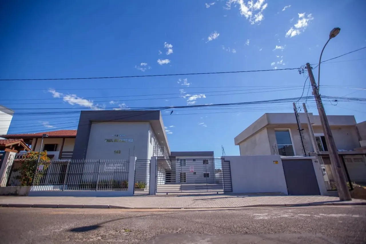CAMPO BOM - APARTAMENTO 1 DORM - CENTRO
