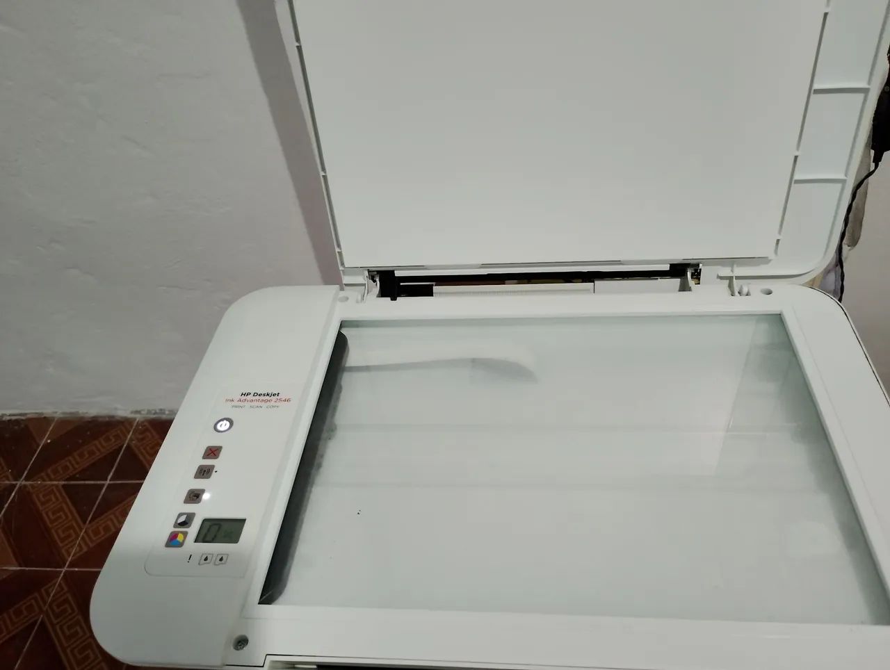 Impressora Deskjet multifuncional marca HP