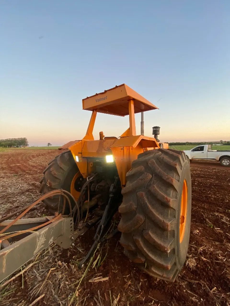 Trator Valmet  - Foto 2