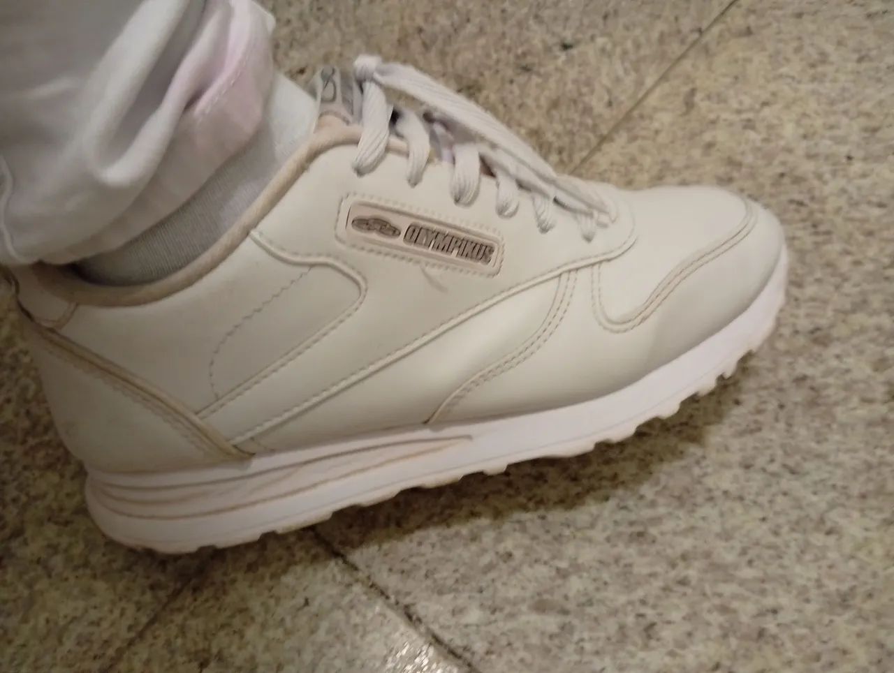 Tênis Olympikus branco 